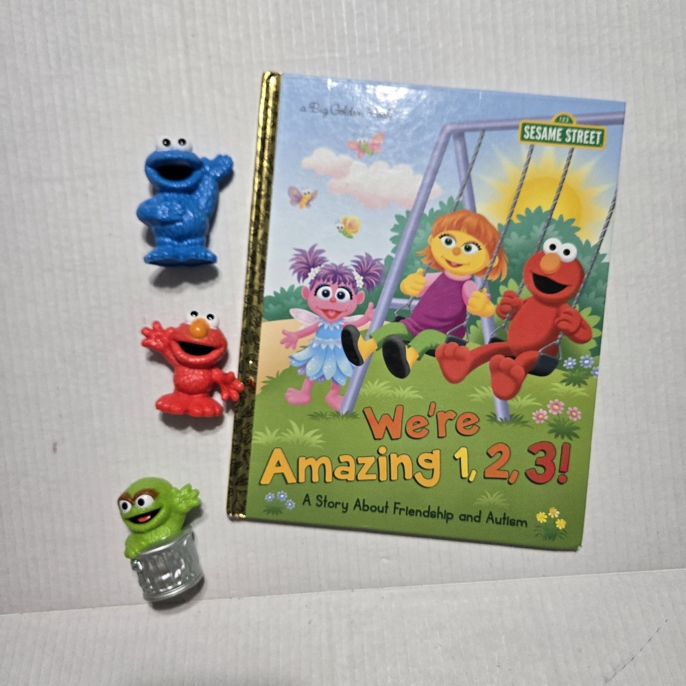 We're Amazing 1,2,3 a Story about Friendship and Autism BONUS Sesame Street Toys